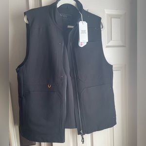 Figs primaloft vest